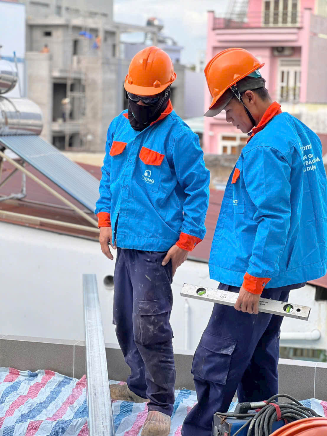 565735612 1302669358543558 3911689360685568390 n