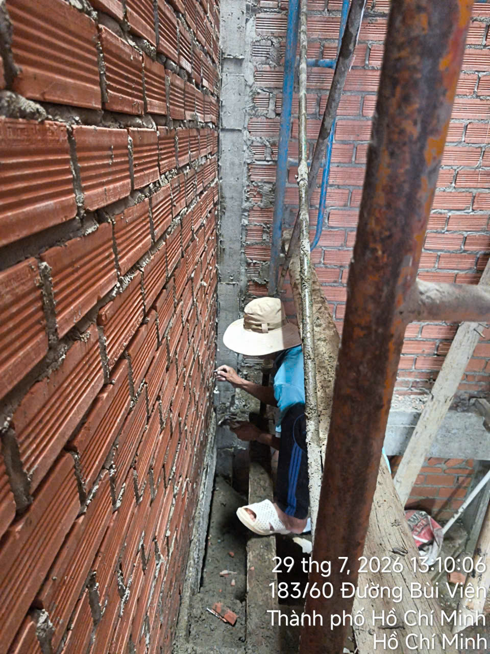 lấy ke xây tường