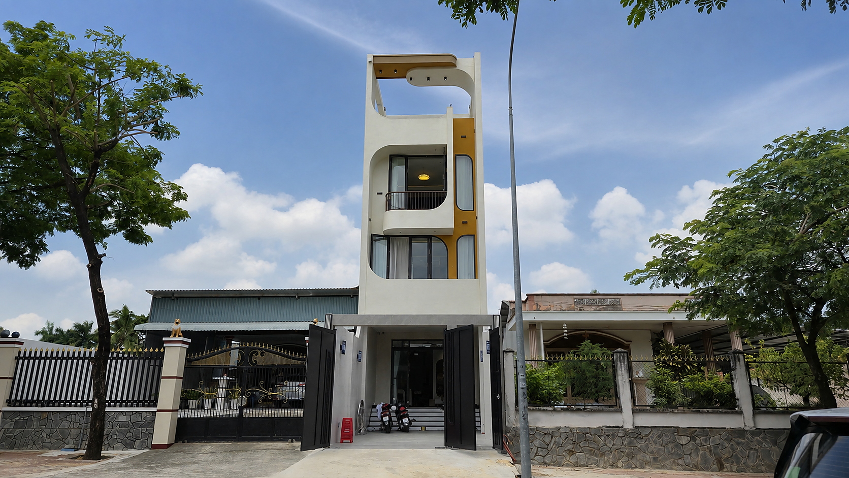 mat-tien 3