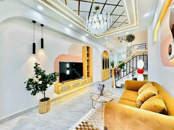 Nhà Phố - 3,2m x 13,5m - Phường Thông Tây Hội, Quận Gò Vấp